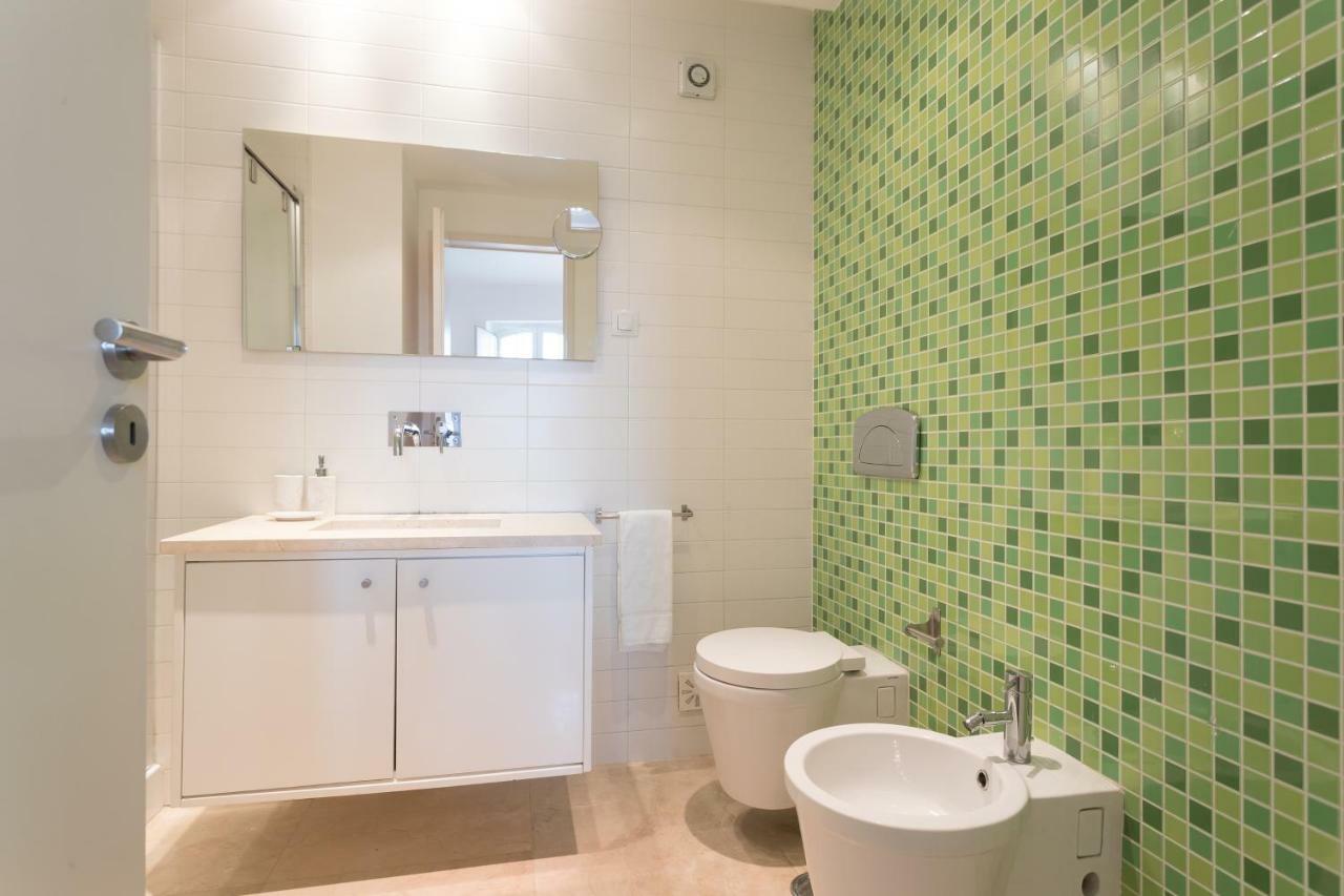 Alfama Modern Two-bedroom W/ River View And Parking - By Lu Holidays Appartement *